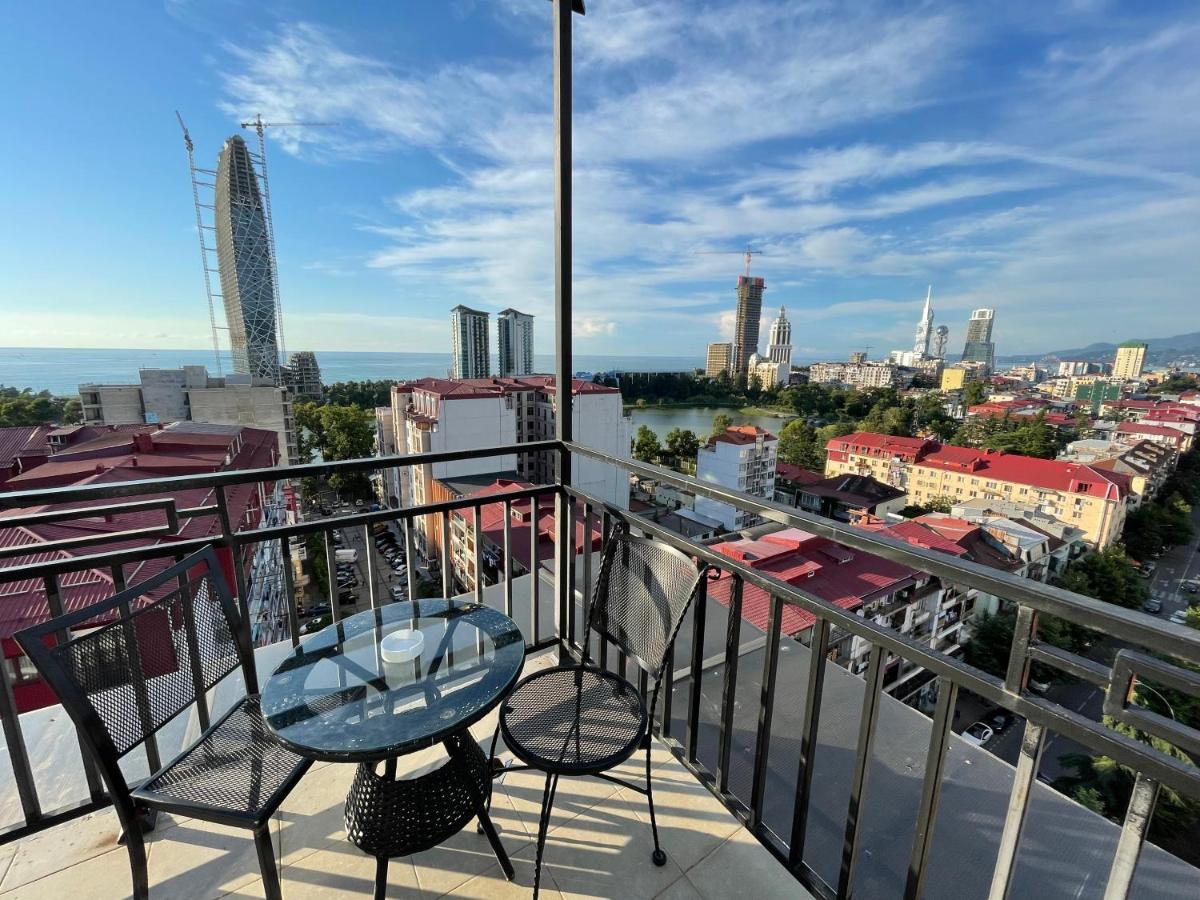 Apartments At Like House Batumi Exteriér fotografie